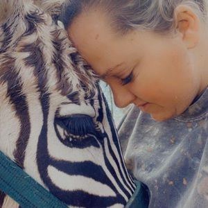 Meet your Posher, Rhiannon